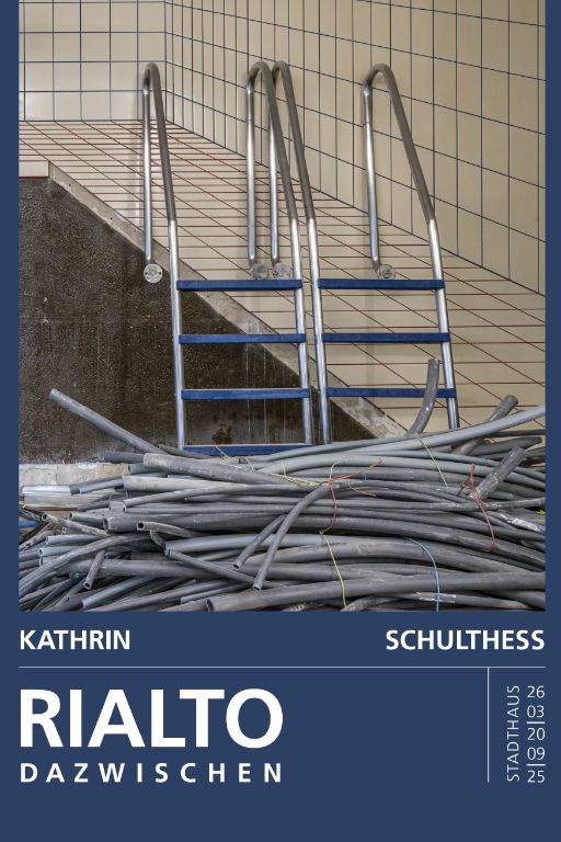 Vorderseite des Flyers zur Ausstellung mit dem Titel "Rialto - dazwischen"